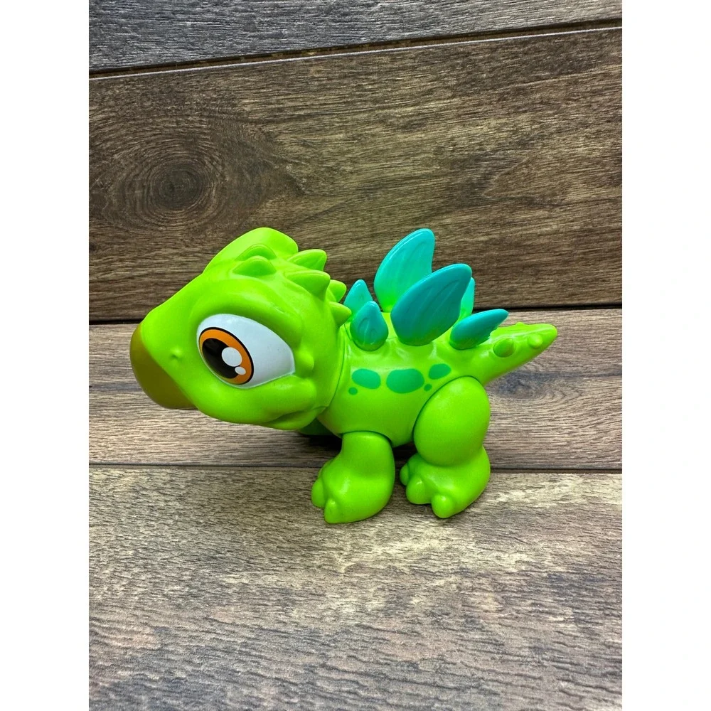 ZURU Smashers‎ Junior Vibrant Green Dragon Dinosaur Toy Figure with Teal Spikes
